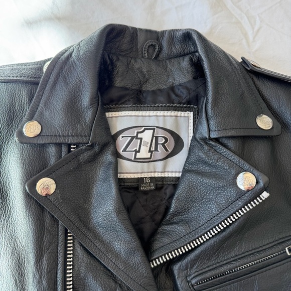 Z1R Leather Motorcycle Jacket - Picture 5 of 7